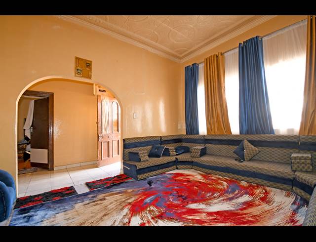 3 BEDROOM HOUSE FOR SALE IN MAYFAIR